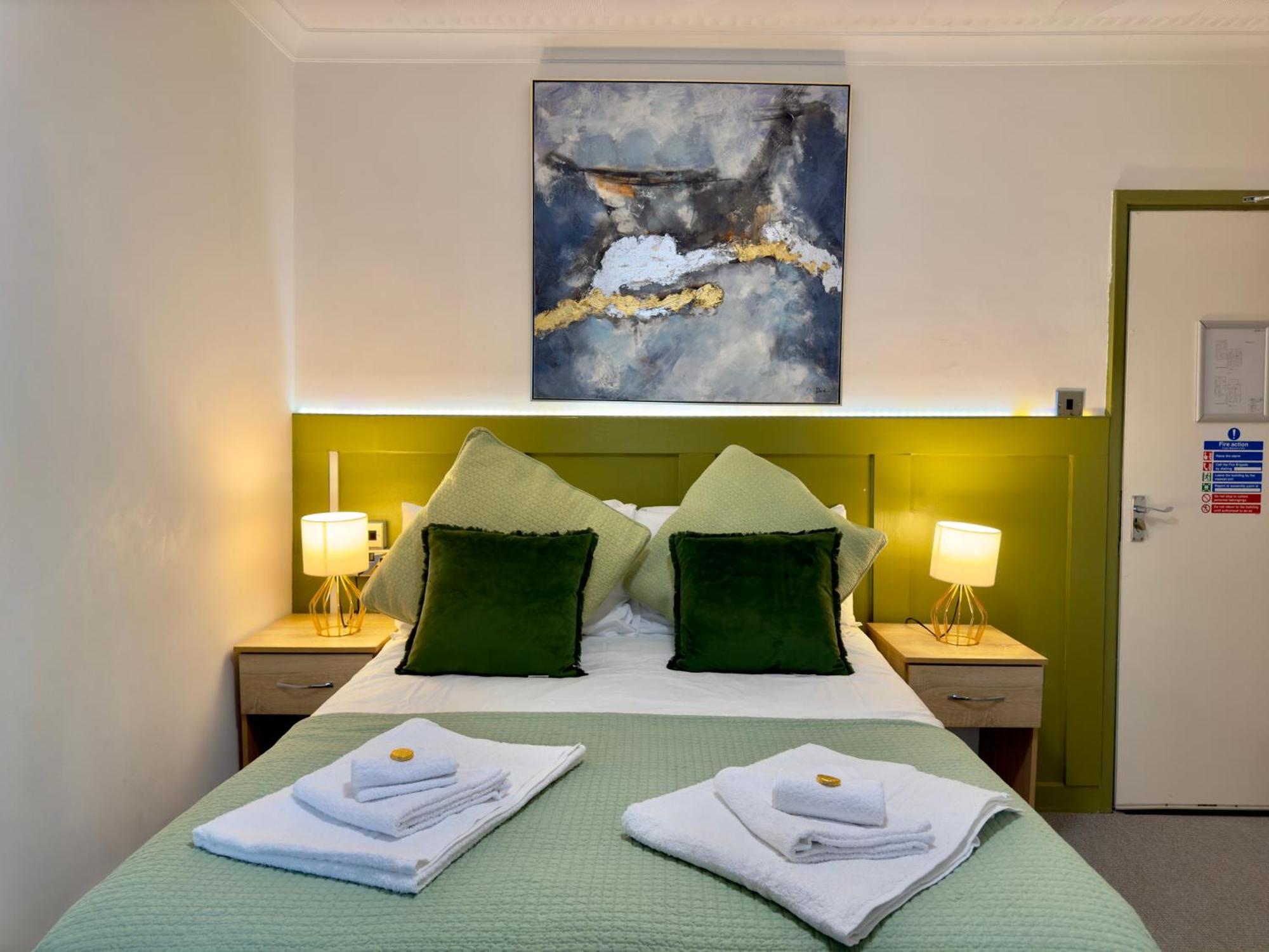 Coastal Park Accommodation Llanelli Zewnętrze zdjęcie