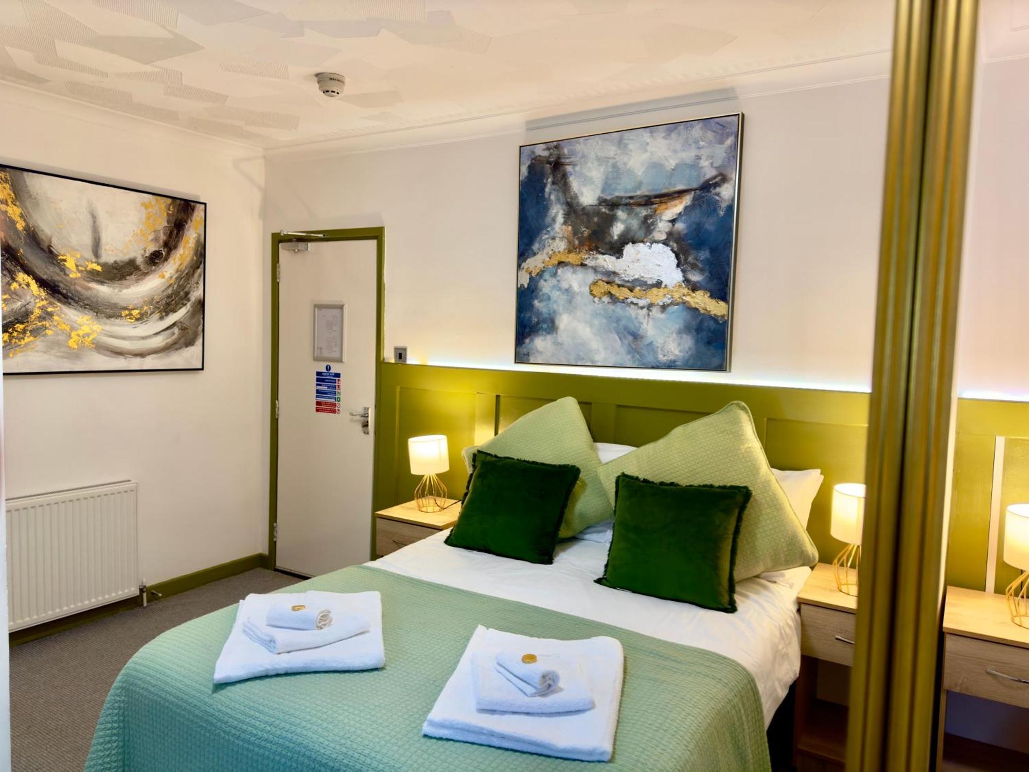 Coastal Park Accommodation Llanelli Zewnętrze zdjęcie