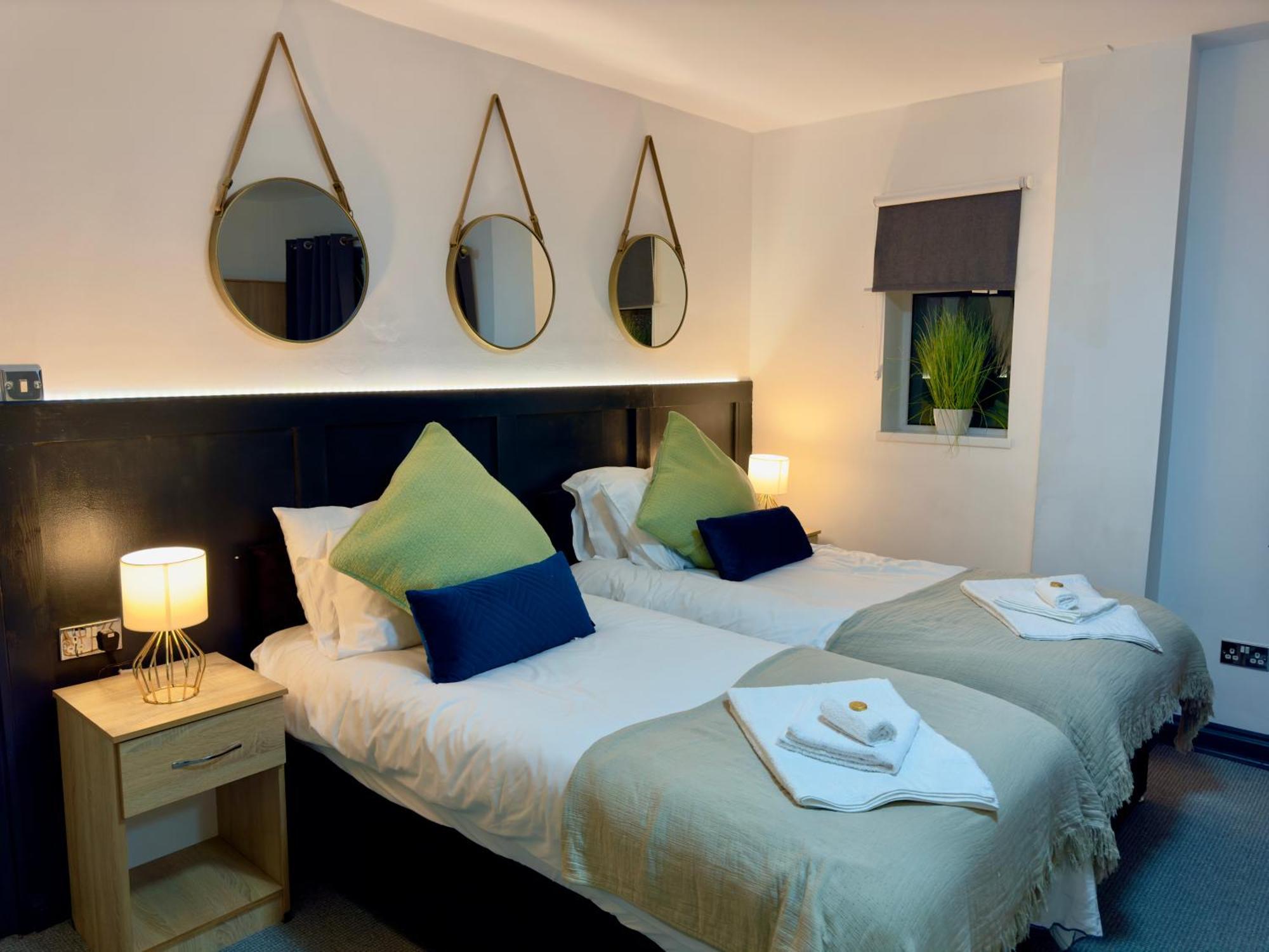 Coastal Park Accommodation Llanelli Zewnętrze zdjęcie