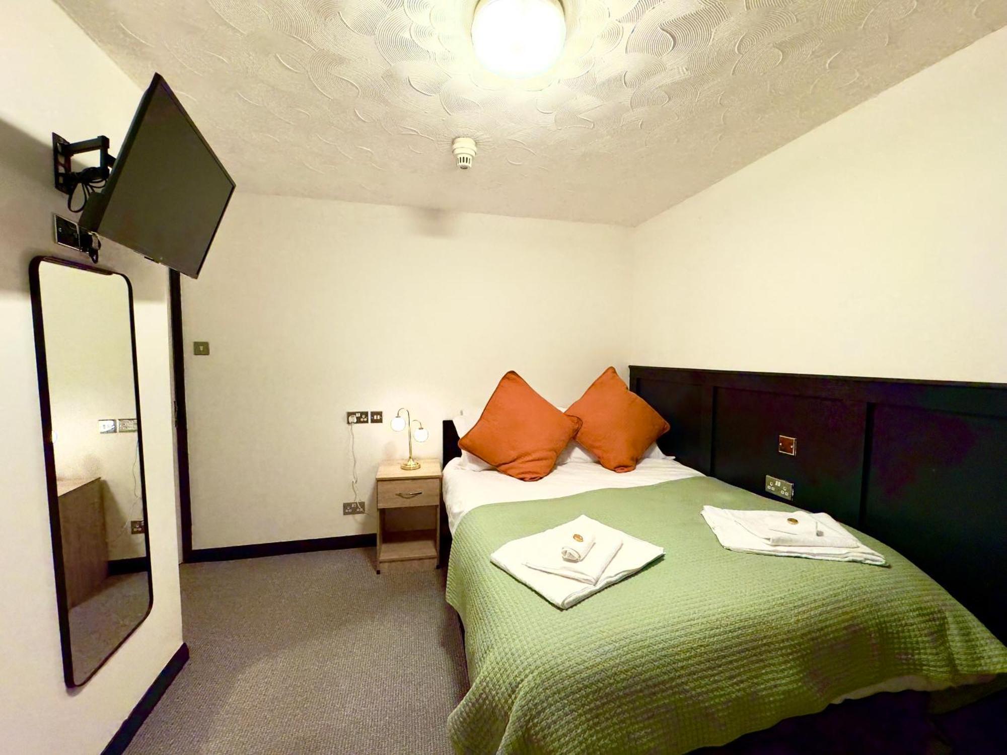 Coastal Park Accommodation Llanelli Zewnętrze zdjęcie