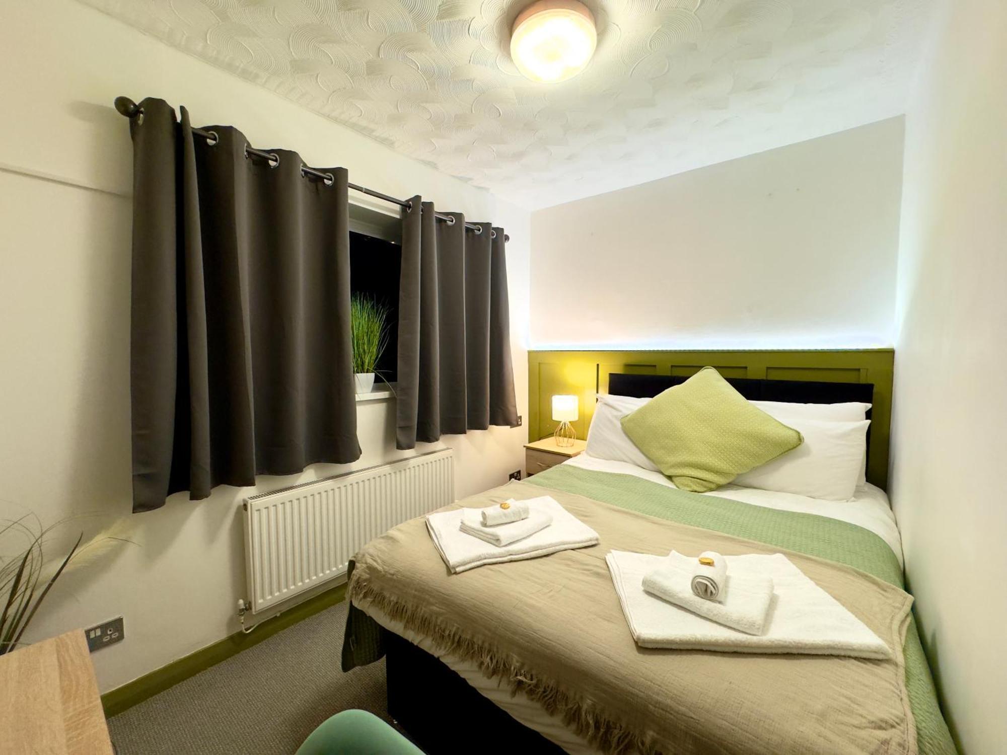 Coastal Park Accommodation Llanelli Zewnętrze zdjęcie