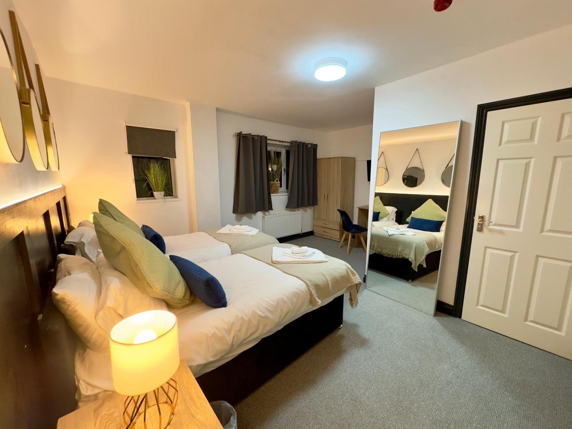 Coastal Park Accommodation Llanelli Zewnętrze zdjęcie